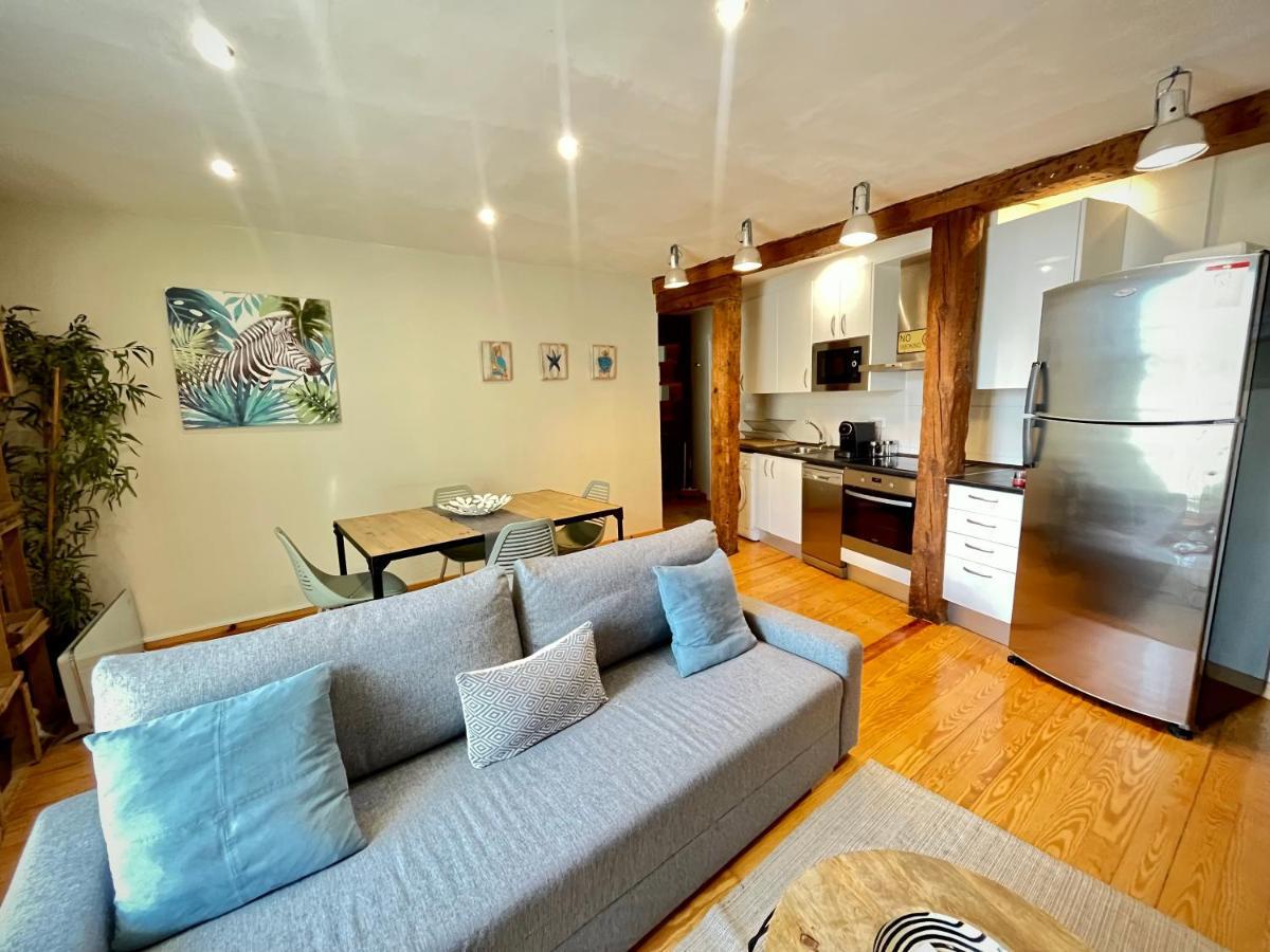 Apartamento Preciosa Vivienda con Vistas a la Catedral PARKING&WIFI FREE Burgo Exterior foto